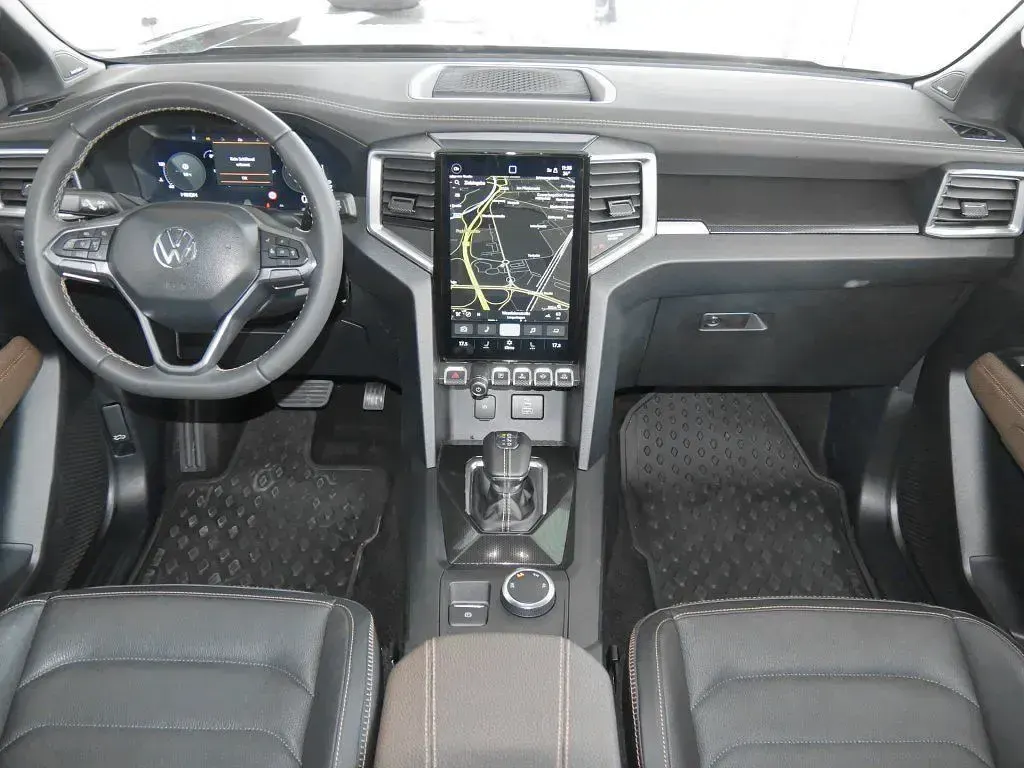 Neu VW Amarok PanAmericana 241 PS (177 kW) 2025 Dark grey metallic Pickup