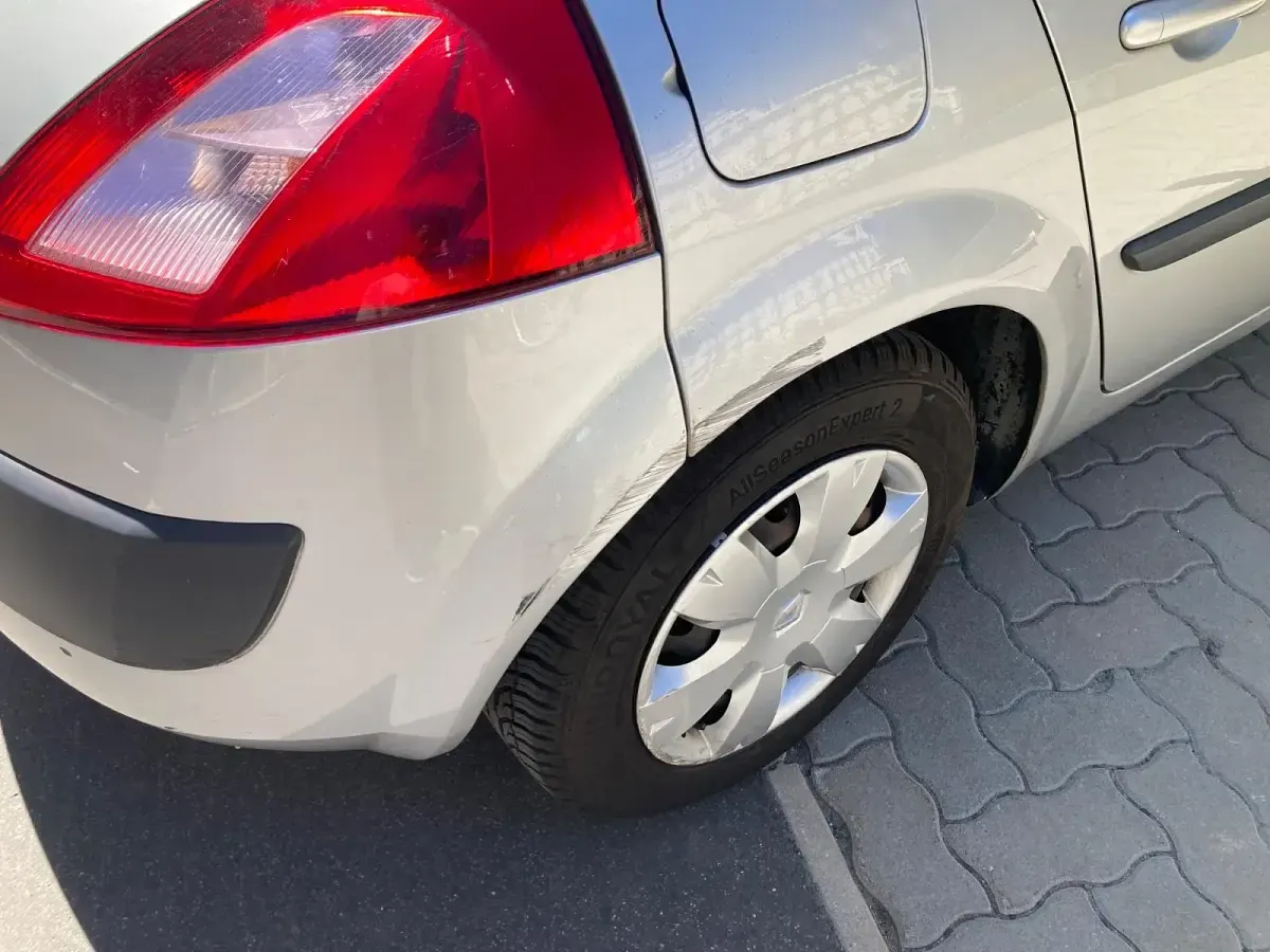 Gebraucht Renault Mégane II 2005 Silber Kleinwagen