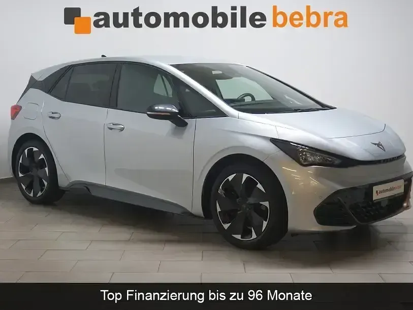 Używany Cupra Born e-Boost 169 kW (231 KM) 2023 Srebrny Hatchback