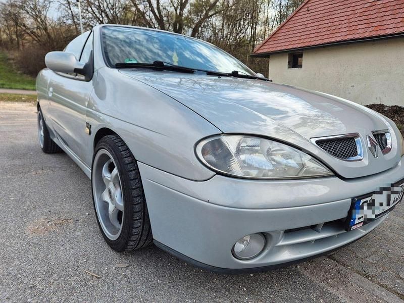 Gebraucht Renault Mégane Cabriolet Expression 107 PS (78 kW) 2001 Grün Cabrio