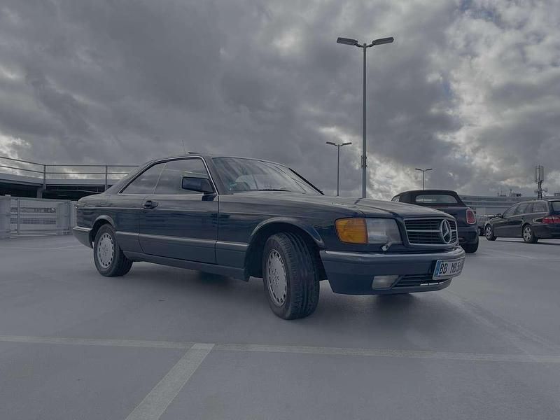 Gebraucht Mercedes 560 272 PS (200 kW) 1990 Blau Coupé