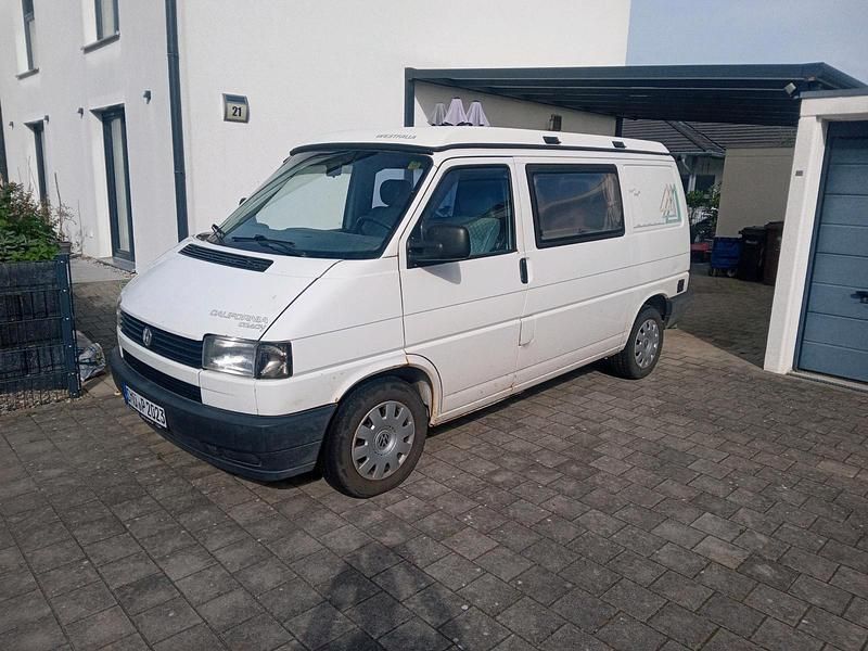 Weiß Gebraucht 1994 VW T4 California Van | 16.800 € - Bild 1/4