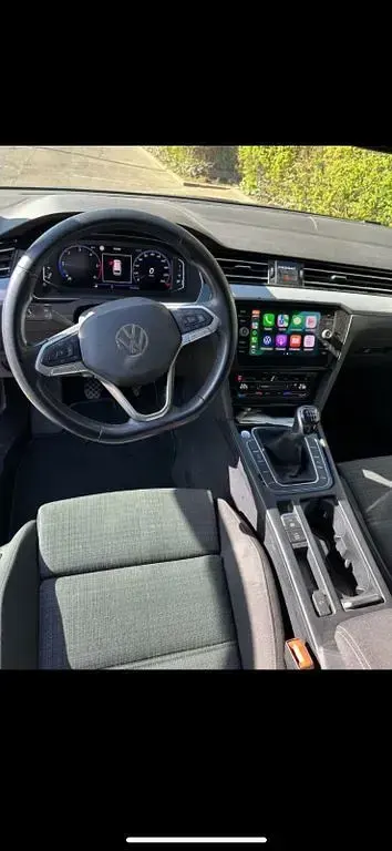 Gebraucht VW Passat Business 150 PS (110 kW) 2021 Silber Kombi