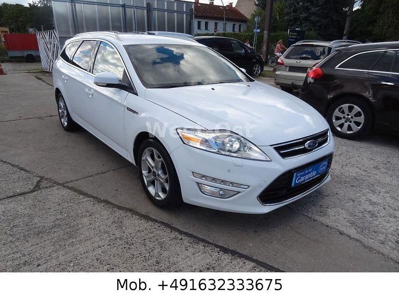 Weiß Gebraucht 2013 Ford Mondeo Titanium Limousine | 6.500 € - Bild 1/4