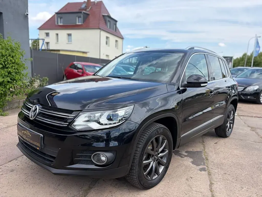 Gebraucht VW Tiguan Sportline 110 PS (80 kW) 2012 Schwarz SUV