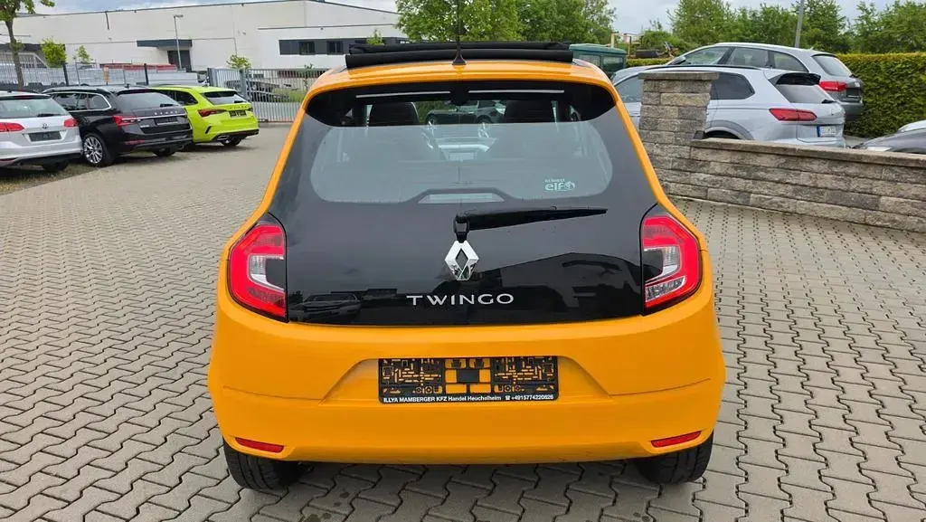 Gebraucht Renault Twingo SE 73 PS (53 kW) 2019 Gelb Kleinwagen