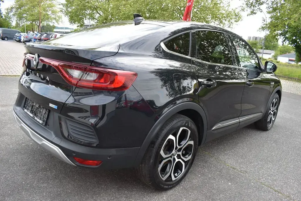 Gebraucht Renault Arkana Intens 143 PS (105 kW) 2021 Schwarz SUV