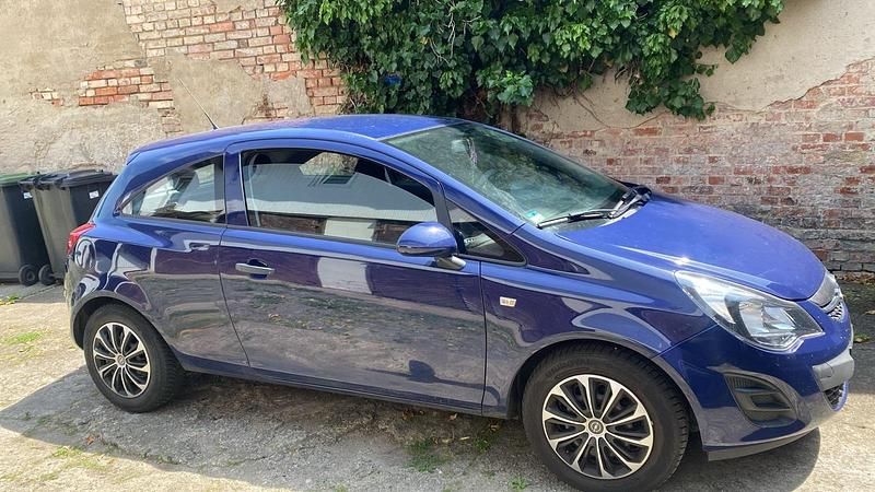 Blau Gebraucht 2014 Opel Corsa Kleinwagen | 3.700 € (Fairer Preis) - Bild 1/4