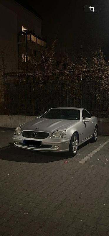 Gebraucht Mercedes SLK200 163 PS (119 kW) 2001 Silber Cabrio