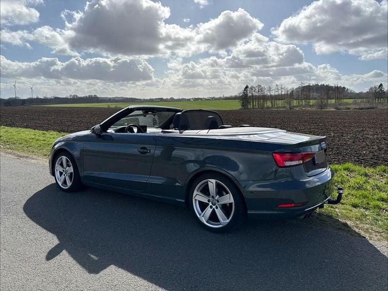 Gebraucht Audi A3 Cabriolet Design 150 PS (110 kW) 2018 Grau Cabrio
