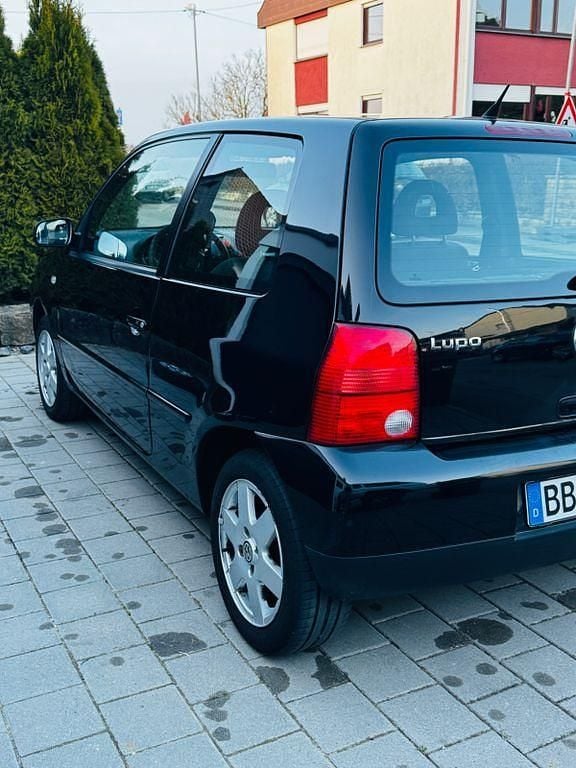 Gebraucht VW Lupo 50 PS (36 kW) 2004 Schwarz Kleinwagen