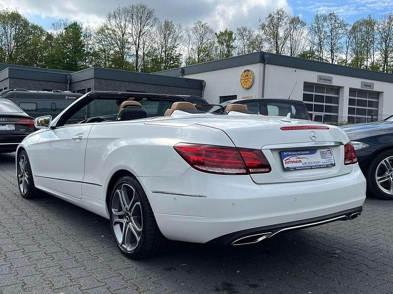 Second-hand Mercedes E250 211 CP (155 kW) 2013 Alb Cabrio