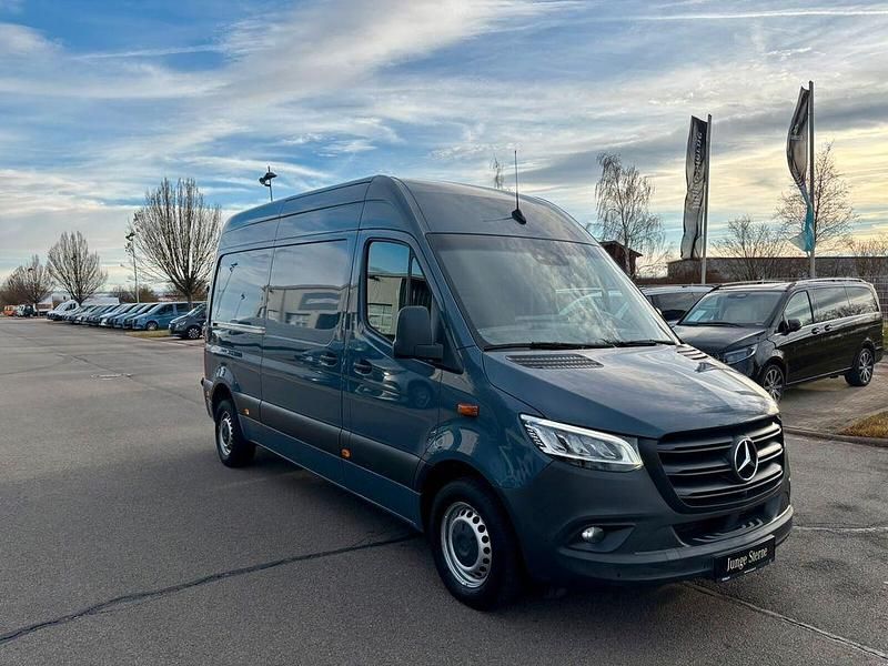 Gebraucht Mercedes Sprinter 150 PS (110 kW) 2024 Amazon dunkelgrau Van