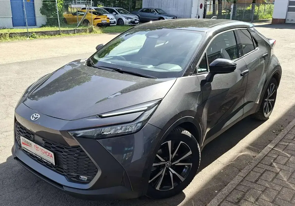 Gebraucht Toyota C-HR Team 197 PS (144 kW) 2024 Marlingrau SUV