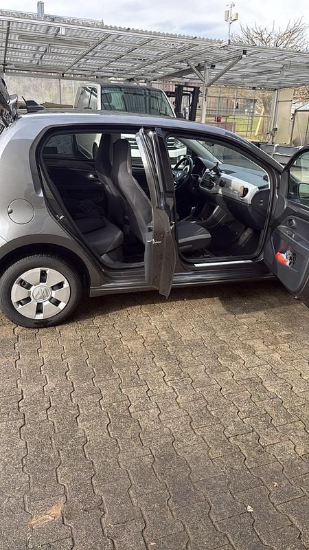 Gebraucht VW e-up! 59 kW (81 PS) 2022 Grau Kleinwagen