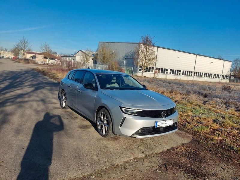 Gebraucht Opel Astra 131 PS (96 kW) 2024 Silber Kombi