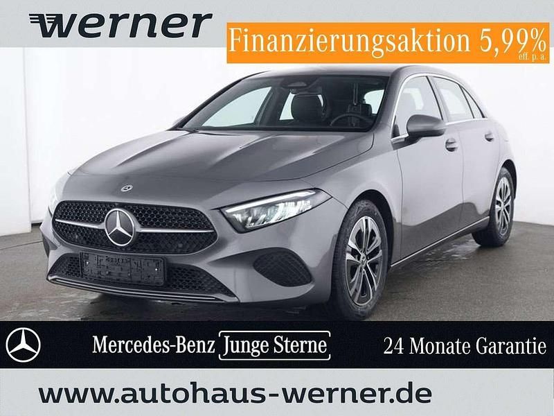 Gebraucht Mercedes A200 Advanced 150 PS (110 kW) 2025 Grau Limousine