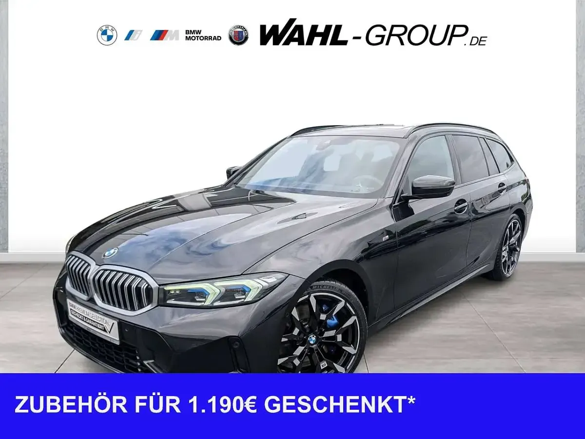 Gebraucht BMW 330 Comfort Edition 245 PS (180 kW) 2025 Saphirschwarz Kombi