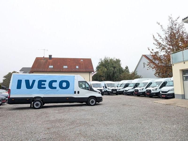 Gebraucht Iveco Daily 177 PS (130 kW) 2024 Weiß Van / Kleinbus