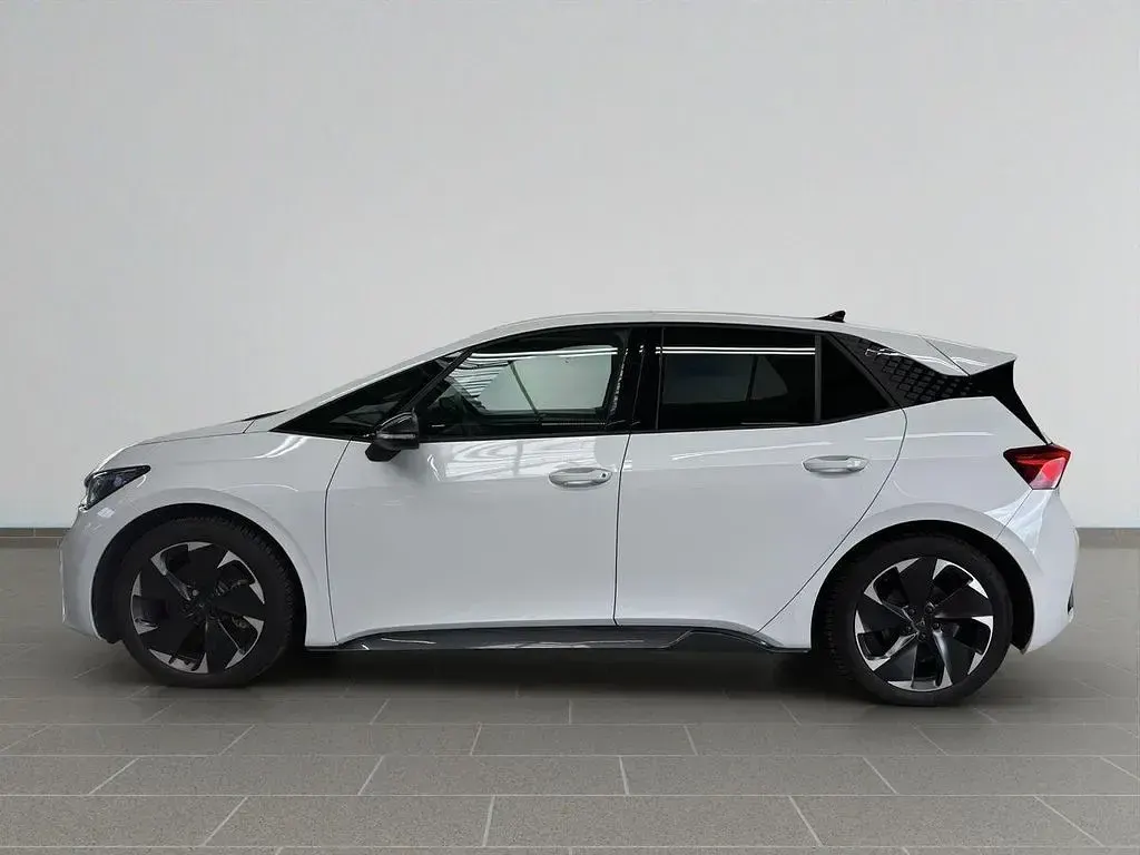 Second-hand Cupra Born 169 kW (231 CP) 2023 Alb Hatchback