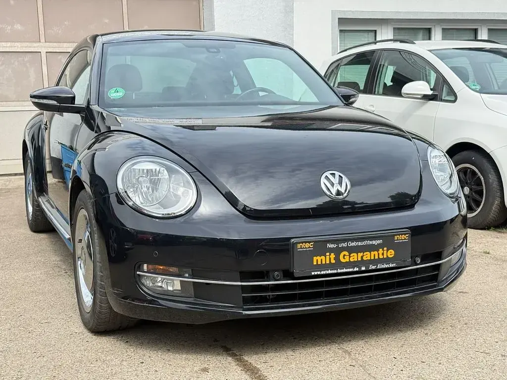 Gebraucht VW Beetle Cup 105 PS (77 kW) 2014 Schwarz Kleinwagen