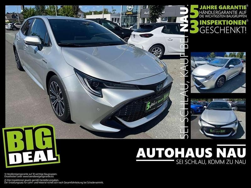 Precious silver Gebraucht 2021 Toyota Corolla Team Limousine | 18.990 € (Superpreis) - Bild 1/4