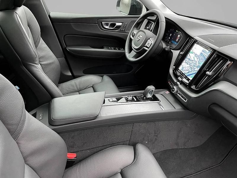 Gebraucht Volvo XC60 Plus 455 PS (334 kW) 2024 Blau SUV