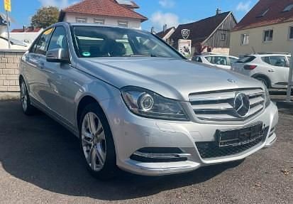 Silber Gebraucht 2013 Mercedes C250 Limousine | 12.900 € (Fairer Preis) - Bild 1/4