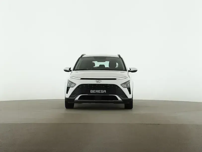Gebraucht Hyundai Bayon Intro Edition 101 PS (74 kW) 2022 Weiß SUV