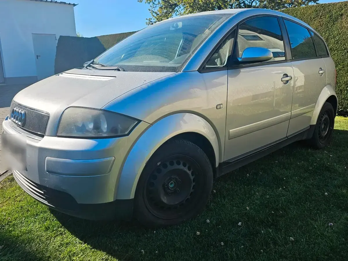 Gebraucht Audi A2 75 PS (55 kW) 2000 Silber Kleinwagen
