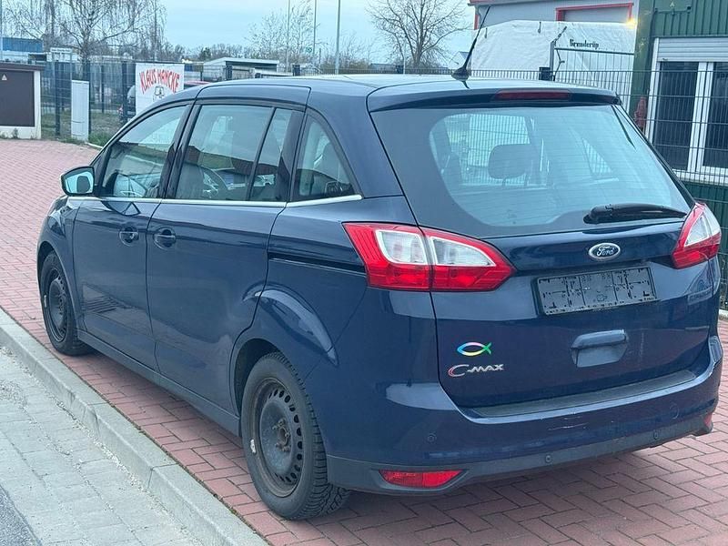 Gebraucht Ford Grand C-Max Titanium 140 PS (102 kW) 2014 Blau Van / Kleinbus