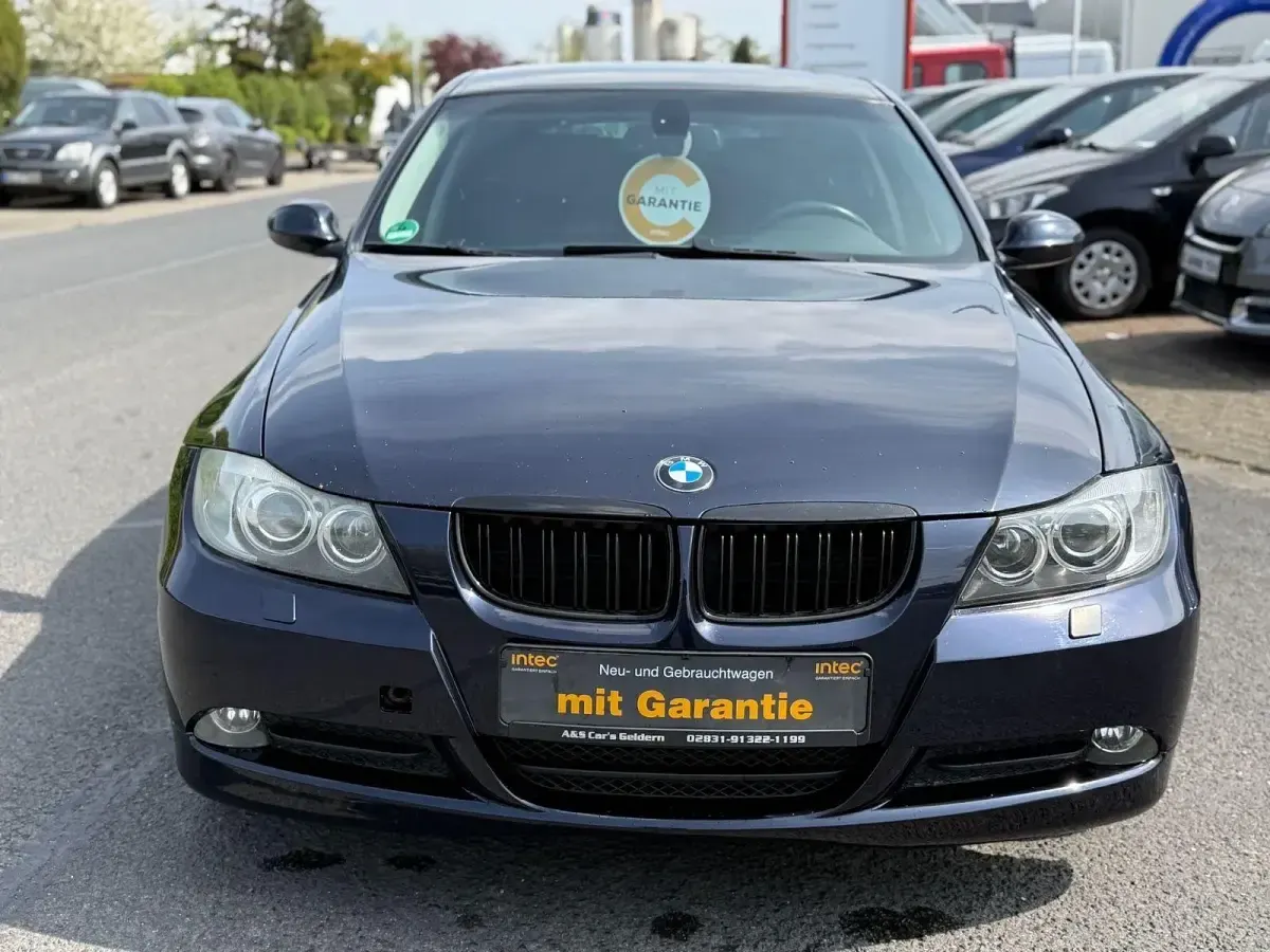 Second-hand BMW 320 177 CP (130 kW) 2008 Albastru Break