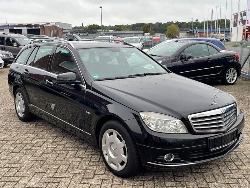 Schwarz Gebraucht 2010 Mercedes C200 Kombi | 3.450 € (Guter Preis) - Bild 1/4