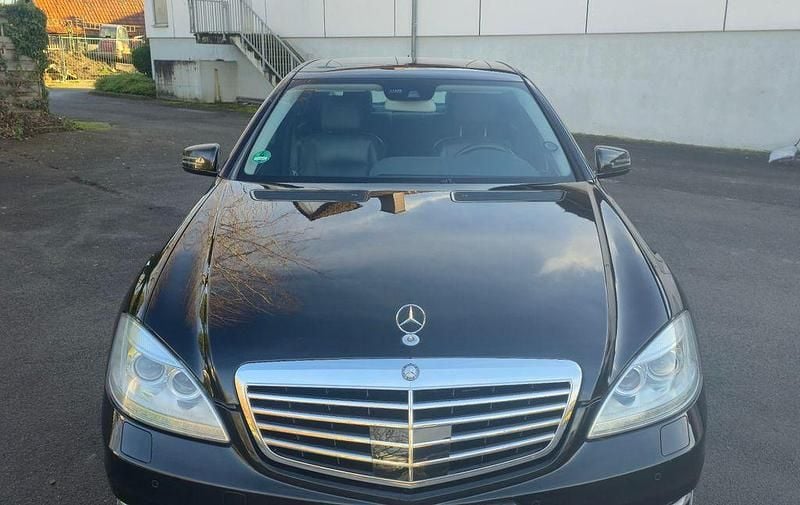 Gebraucht Mercedes S350 258 PS (189 kW) 2011 Schwarz Limousine