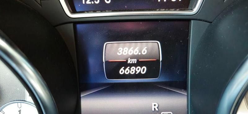 Gebraucht Mercedes GLA200 156 PS (114 kW) 2014 Grau SUV