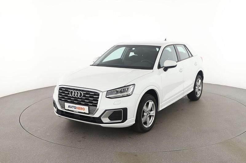 Weiß Gebraucht 2018 Audi Q2 Sport SUV | 15.240 € (Guter Preis) - Bild 1/3