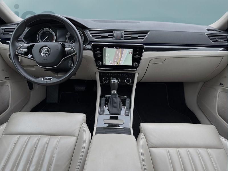 Gebraucht Skoda Superb 150 PS (110 kW) 2021 Blau Kombi