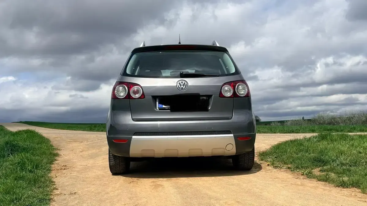 Używany VW Golf V 141 KM (103 kW) 2007 Szary Sedan/Limuzyna