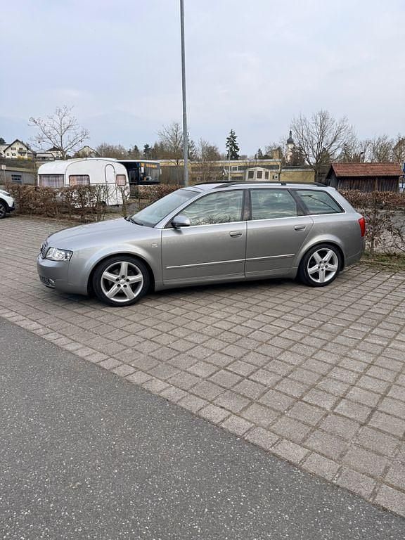 Usata Audi A4 Performance 131 CV (96 kW) 2001 Grigio Station wagon