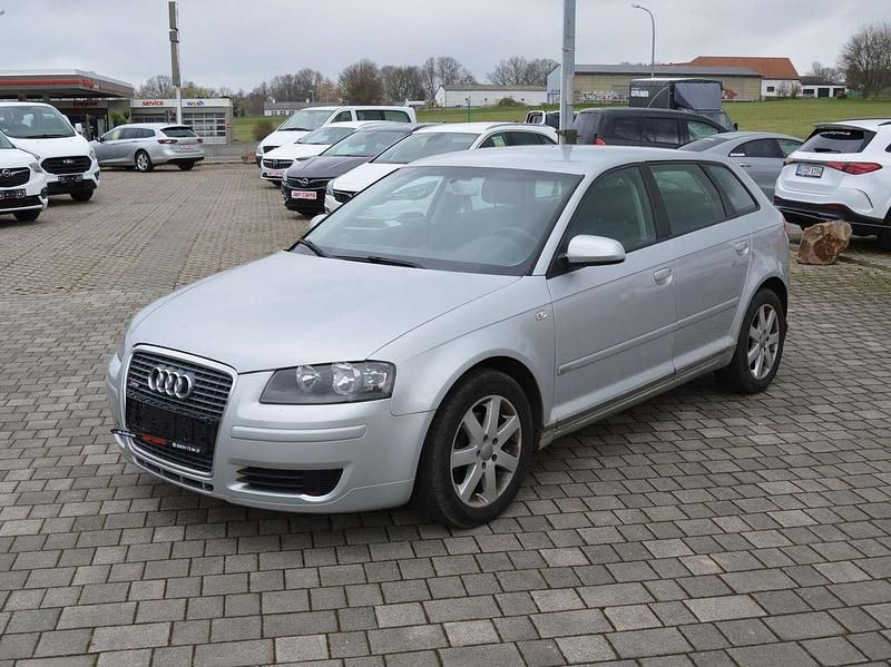 Gebraucht Audi A3 102 PS (75 kW) 2004 Lichtsilber metallic Kleinwagen