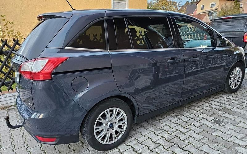 Gebraucht Ford Grand C-Max 150 PS (110 kW) 2012 Grau Van / Kleinbus