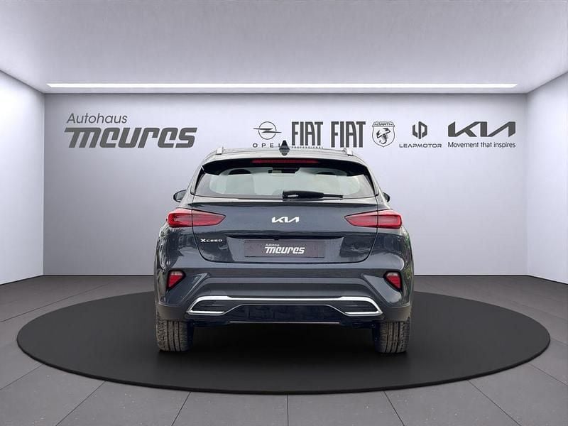 Neu Kia XCeed Vision 150 PS (110 kW) 2026 Grau SUV