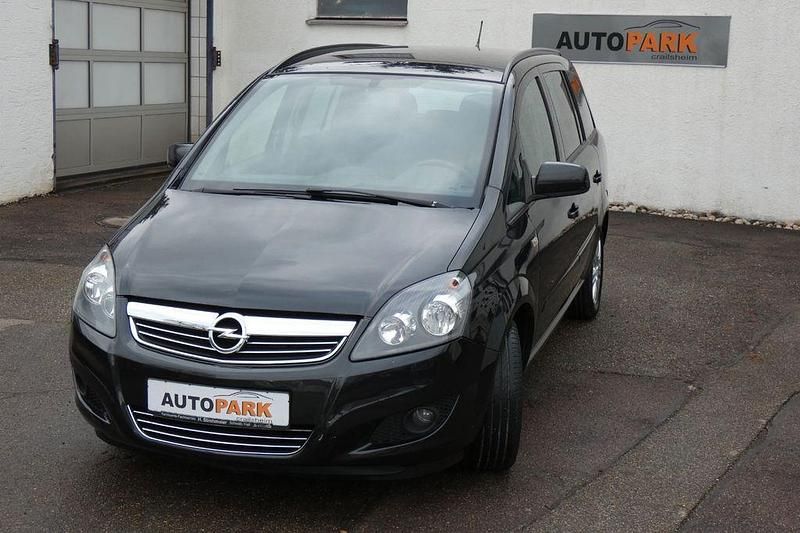 Gebraucht Opel Zafira Family 125 PS (91 kW) 2013 Schwarz Van / Kleinbus