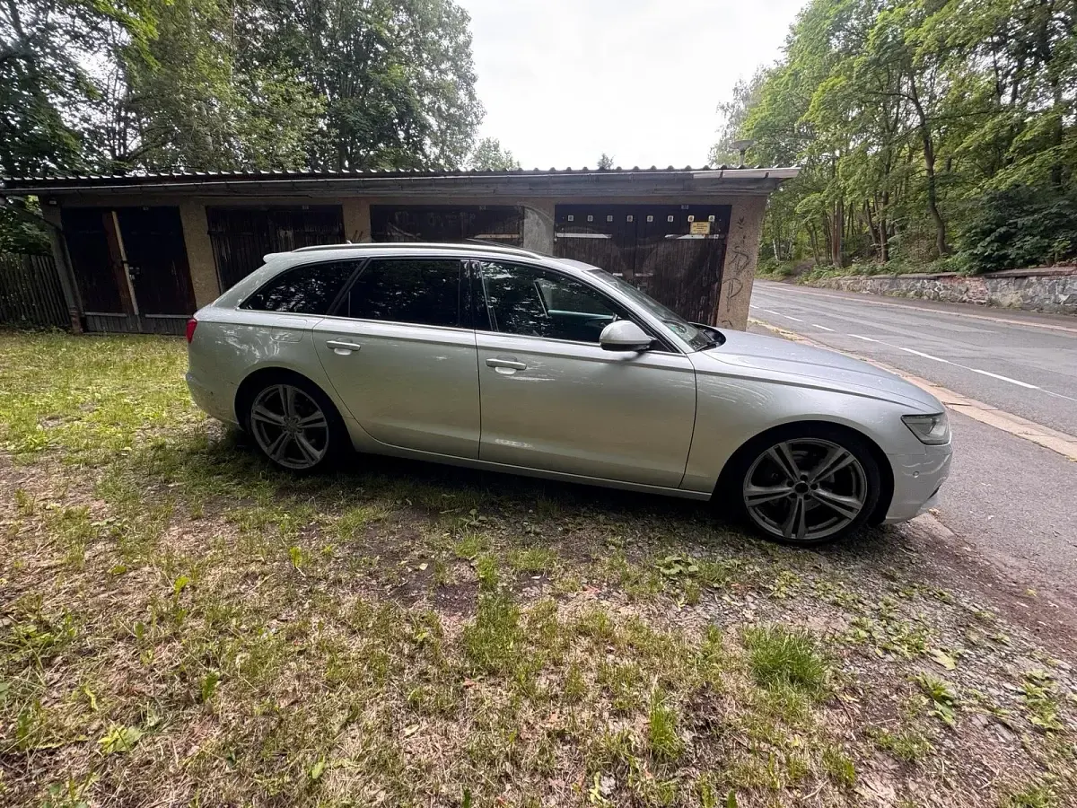 Gebraucht Audi A6 245 PS (180 kW) 2012 Silber Kombi