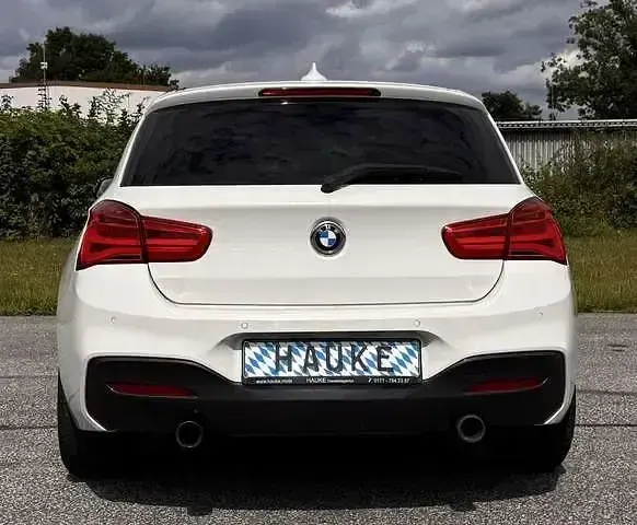 Gebraucht BMW M135 Shadowline 240 PS (176 kW) 2015 Weiss Kleinwagen