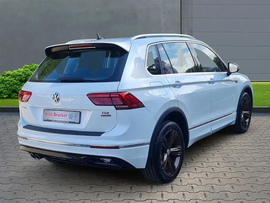 Gebraucht VW Tiguan Highline 150 PS (110 kW) 2019 Weiss SUV