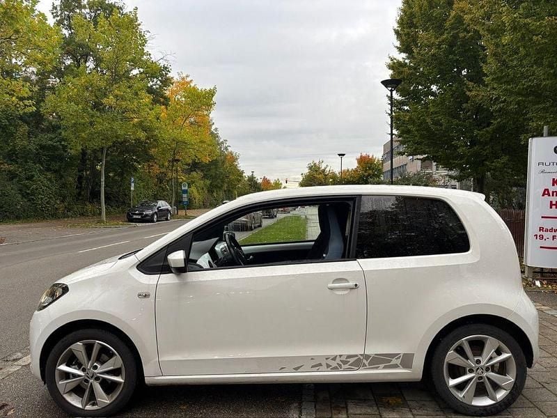 Gebraucht Skoda Citigo Fun 60 PS (44 kW) 2016 Weiß Kleinwagen