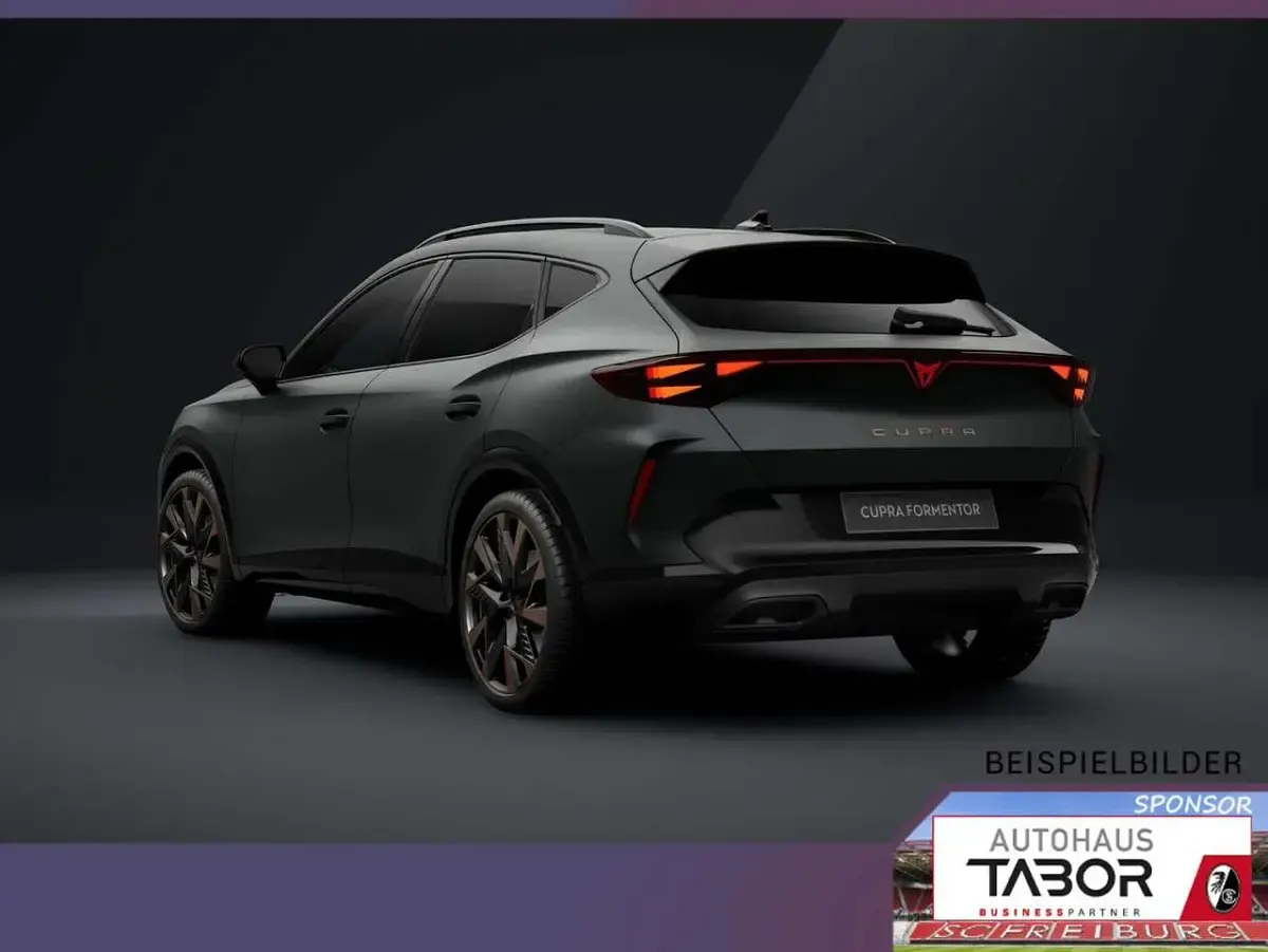 Nowe Cupra Formentor 150 KM (110 kW) 2026 Niebieski SUV