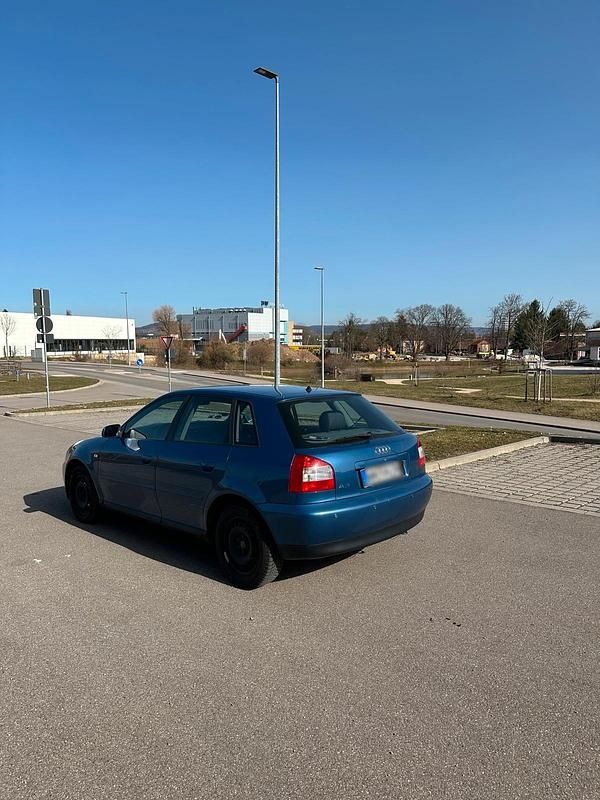 Gebraucht Audi A3 102 PS (75 kW) 2002 Blau Kleinwagen
