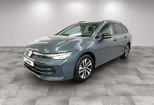 Neu VW Golf VIII 150 PS (110 kW) 2025 Grau Kombi